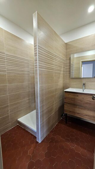  Appartement  vendre 2 pices 57 m