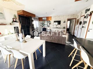  Maison � vendre 8 pi�ces 210 m�