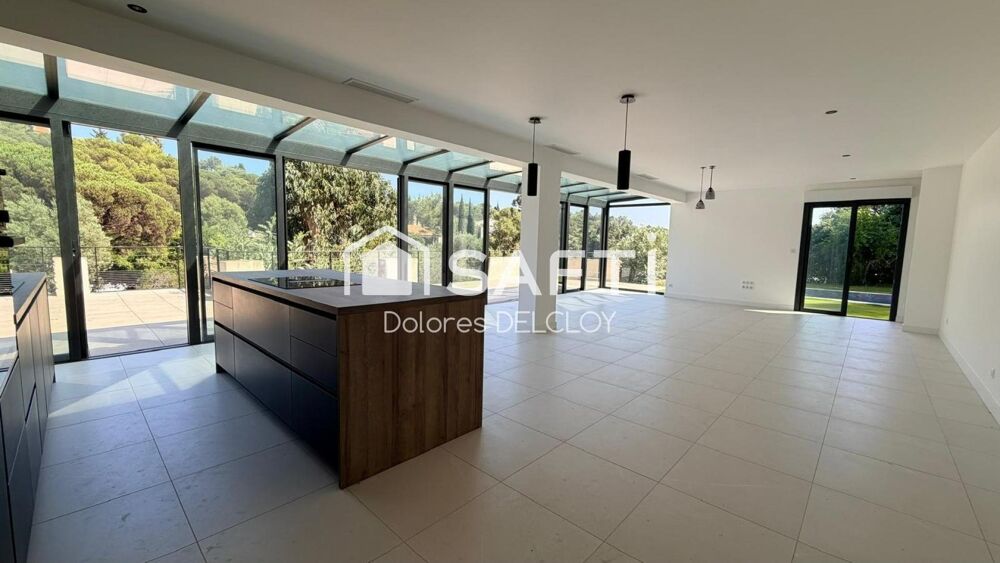 Vente Maison LA CROIX-VALMER – VILLA RÉNOVÉE 2024 – PISCINE & APPARTEMENT La croix-valmer