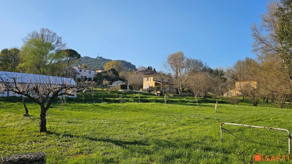 Vente Maison Propriété de charme avec 2 habitations, piscine et rivière Salernes