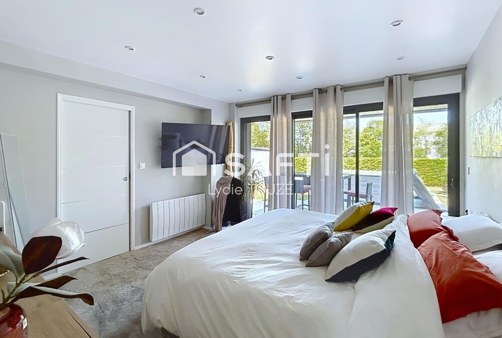 Maison spacieuse de 245 m2 - 5 chambres - Tourlaville