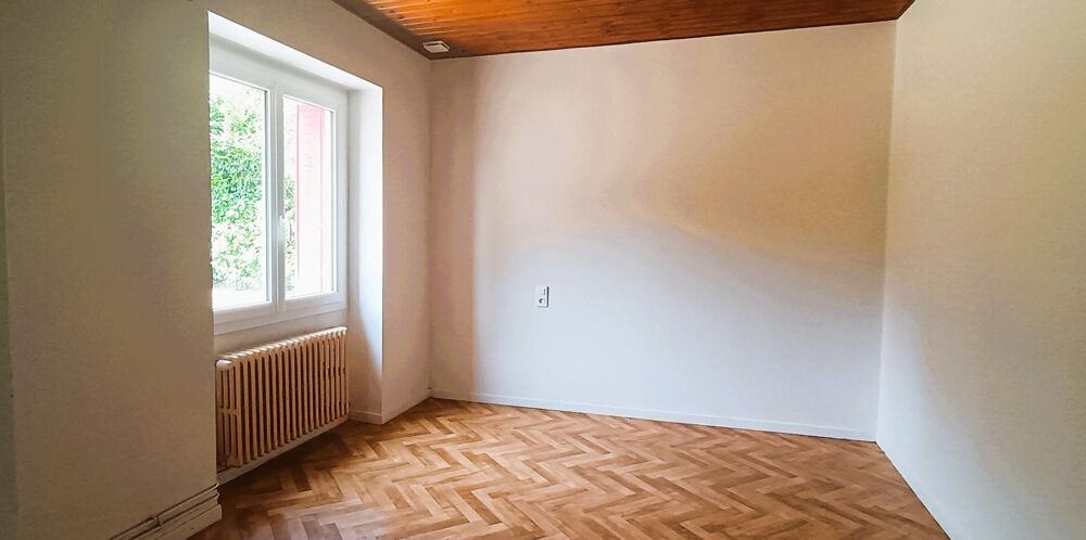 Opportunité 2 maisons de 105 et 36 m² à Venansault
