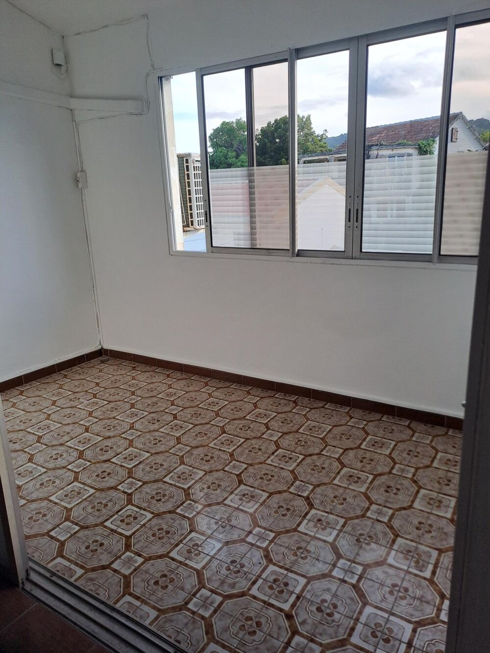 Grand appartement lumineux avec vue sur mer