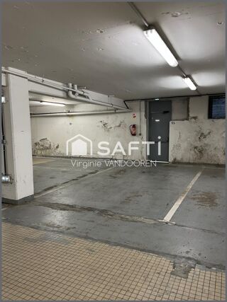  Parking / Garage à vendre 18 m²