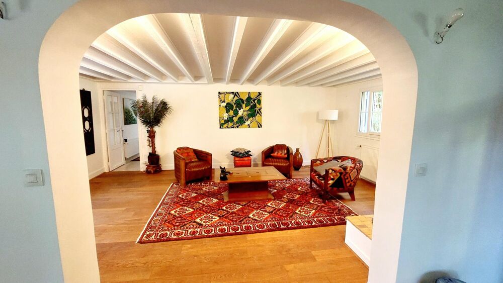 Maison de charme avec accès Seine
