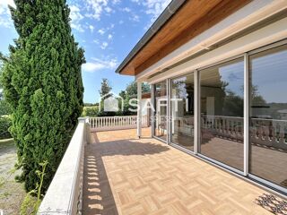  Maison à vendre 11 pièces 240 m²