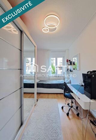  Immeuble à vendre 211 m²