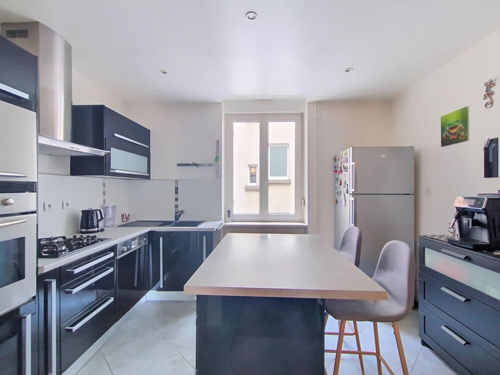 Vente Appartement SARREGUEMINES CENTRE | Appartement de 133 m² avec cachet, 2 chambres et 1 bureau Sarreguemines