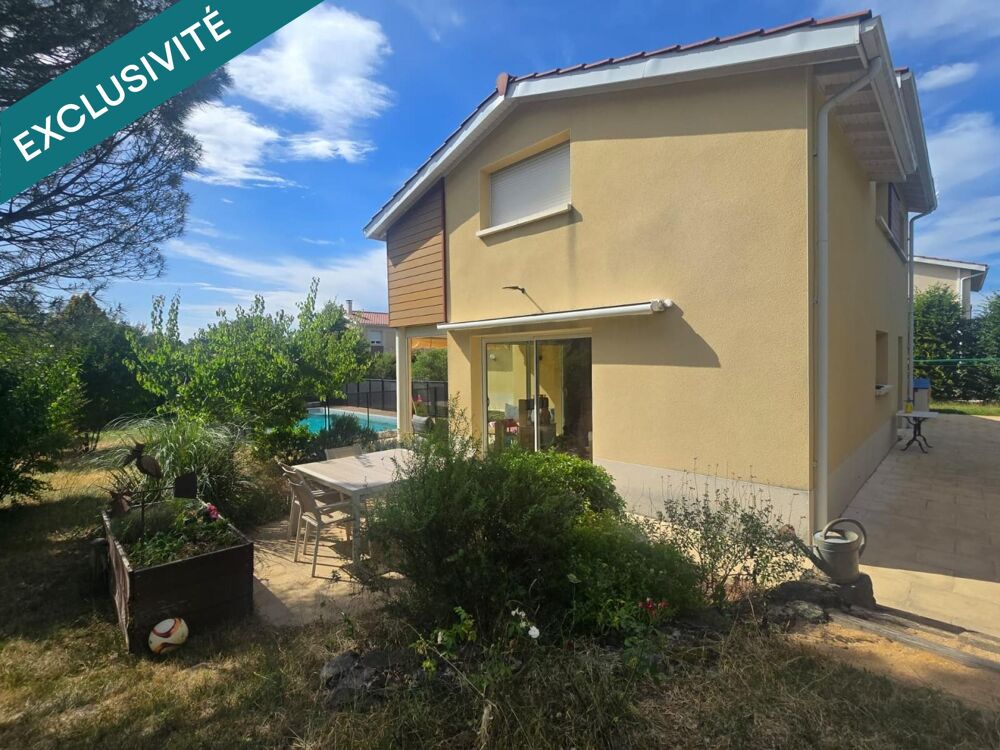 Maison familiale dexception avec piscine  Calme absolu à Montagny (69700)