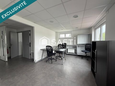 Stationnement facile devant le b&acirc;timent 330000 55100 Verdun