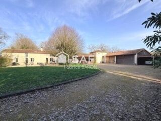  Maison à vendre 9 pièces 237 m²