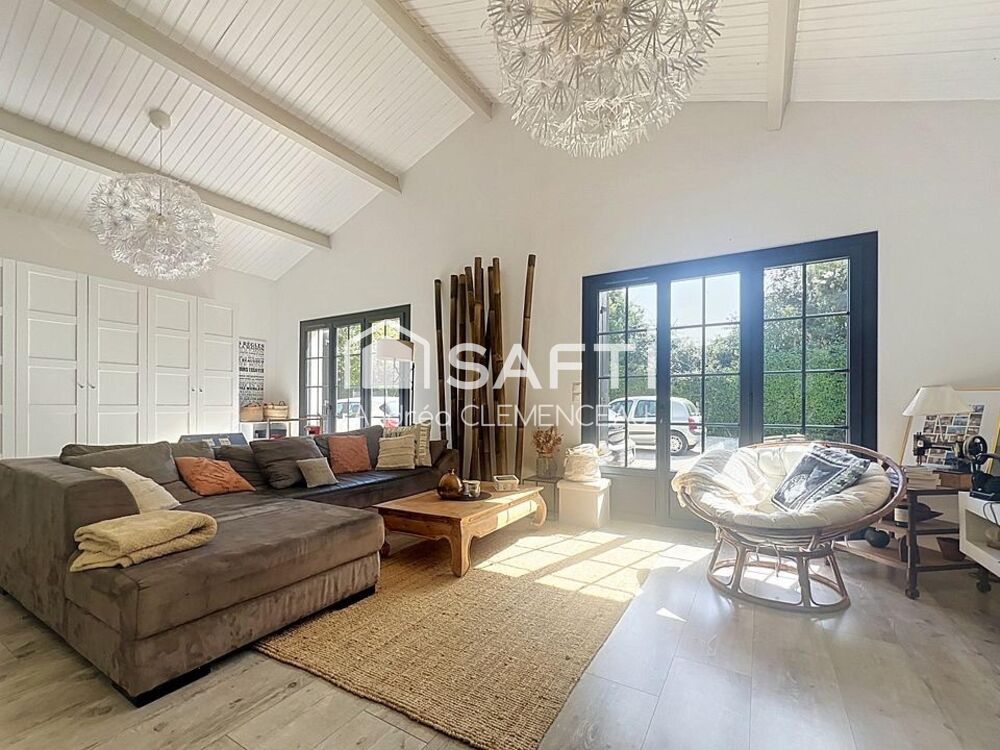 Vente Maison À vendre- Maison familiale de caractère avec dépendance Sainte-eulalie