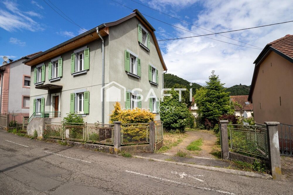 Vente Maison Maison Familiale 130 m2 à rénover, avec jardin clôt et garage Malmerspach