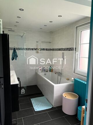  Maison à vendre 6 pièces 160 m²