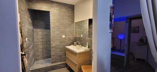  Immeuble � vendre 260 m�