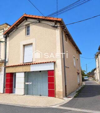 Vente Immeuble Ancien commerce avec appartement. Différentes entrées Loudun