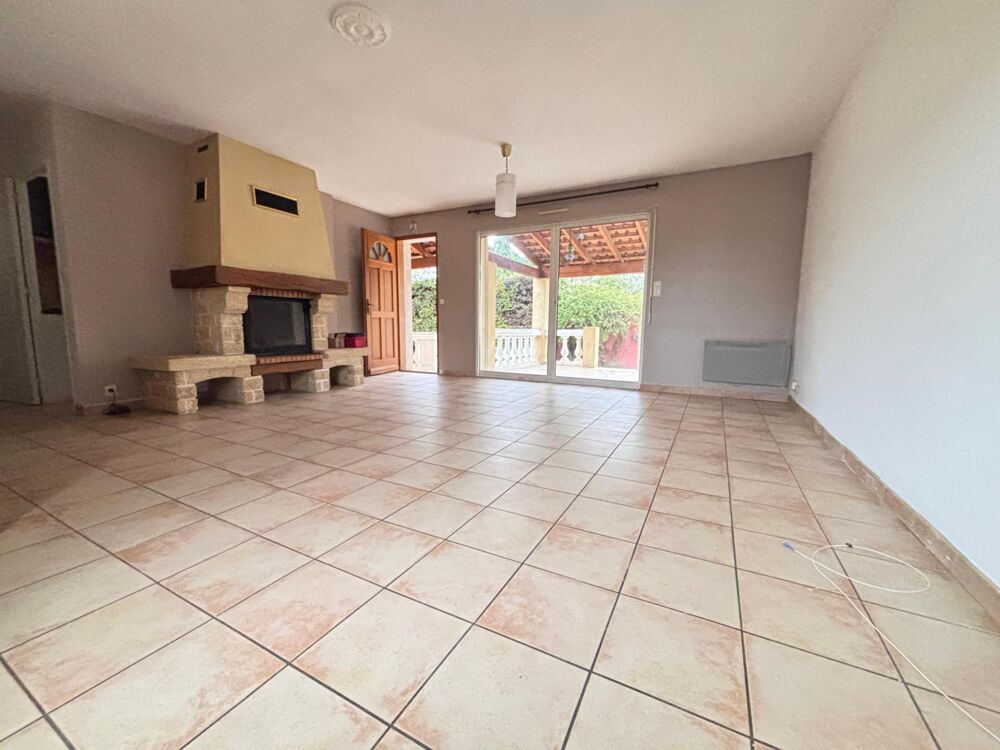Vente Maison Très rare à la vente Villa F5 non mitoyenne La crau