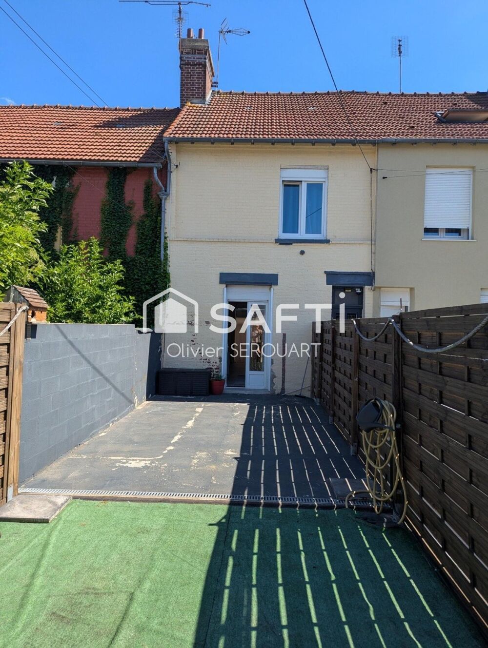 Maison familiale avec garage et terrasse de 52 m²
