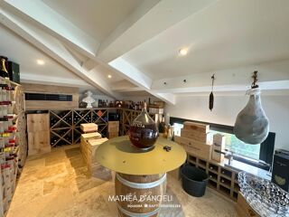  Appartement � vendre 4 pi�ces 155 m�