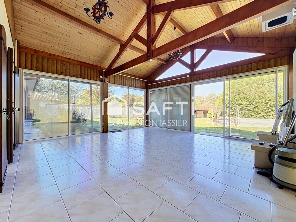 Vente Maison Maison de plain-pied 160 m² 7 pièces Blanquefort