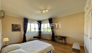  Maison à vendre 12 pièces 341 m²