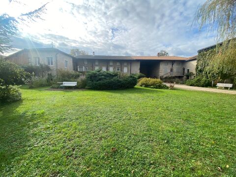   Et si votre projet prenait une toute autre dimension� Maison - 11 pi�ce(s) - 260 m�