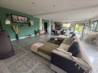  Maison � vendre 10 pi�ces 365 m�