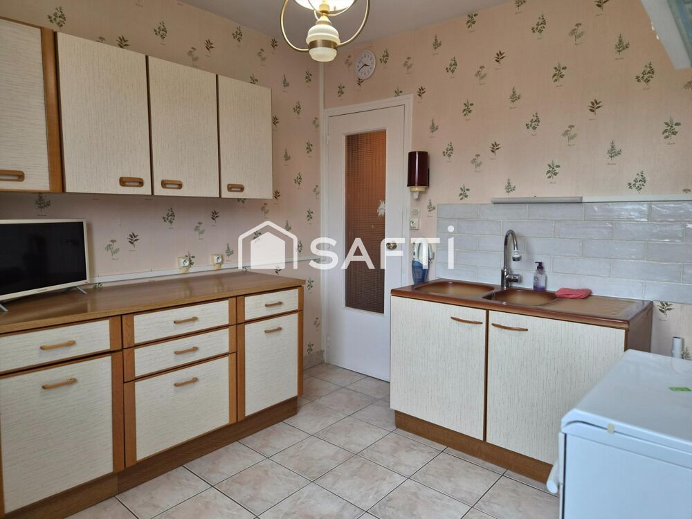 Vente Appartement Appartement T4 lumineux de 96 m² avec garage Bourges