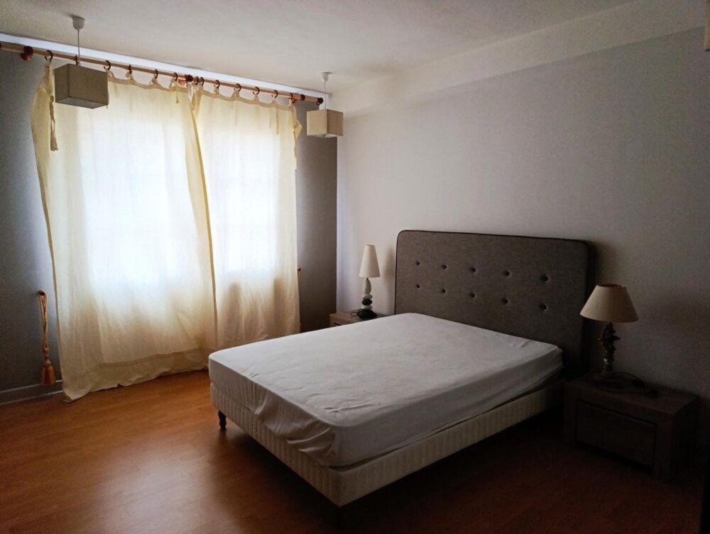 appartement coeur de la ville d issoudun