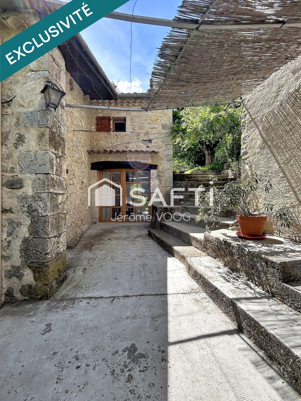 à vendre  Maison Noyers-sur-Jabron (04200)