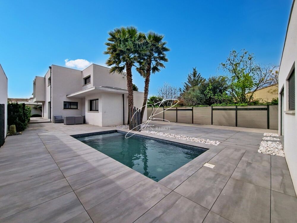 Vente Maison Villa T4 3 chambres 165 m² piscine dépendance Agde