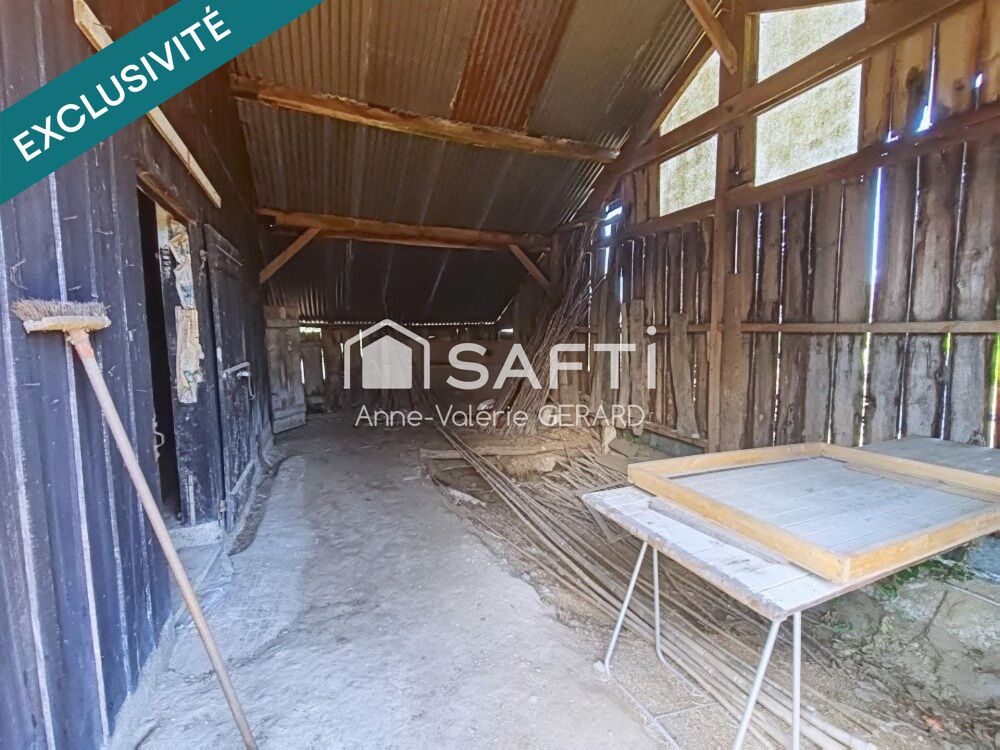 Vente Terrain TERRAIN CONSTRUCTIBLE 788 M² AVEC BÂTIMENT 114 M² Levare