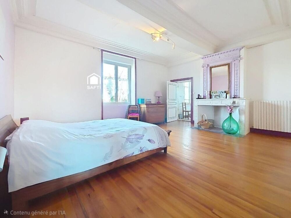 Une source, quoi de mieux pour une maison ou un gite de plus de 250m²