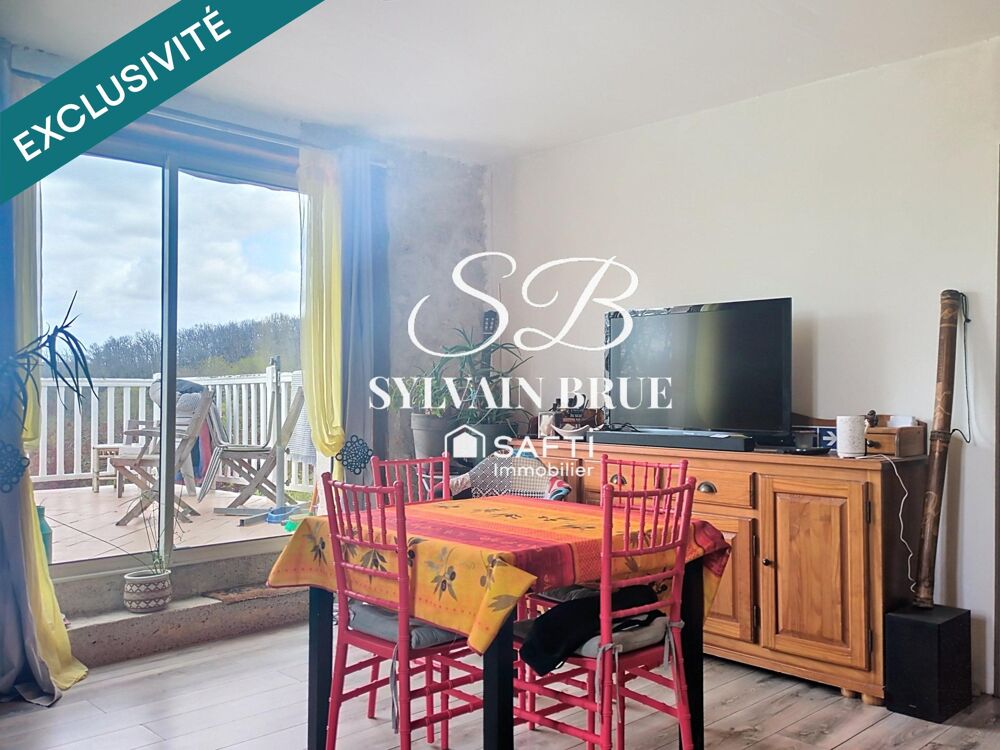 Maison en pierre avec piscine, gîte et chambres dhôtes
