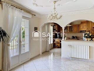  Maison à vendre 8 pièces 225 m²