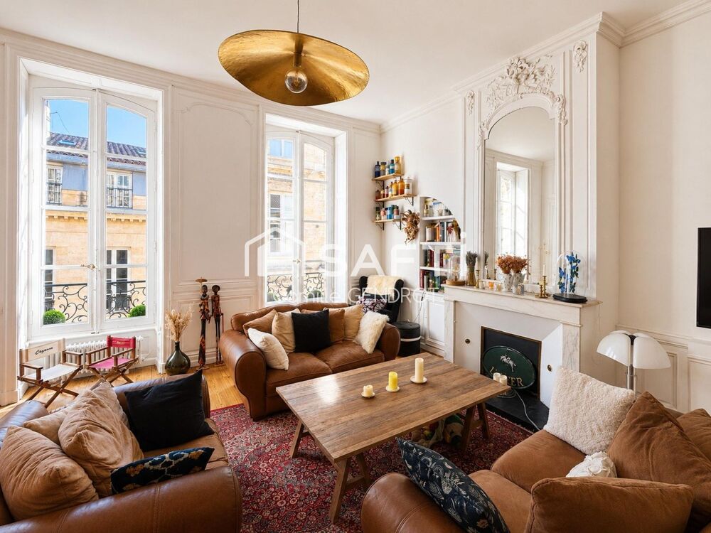 Vente Appartement T4 de caractère, rénové, au cœur des Chartrons Bordeaux