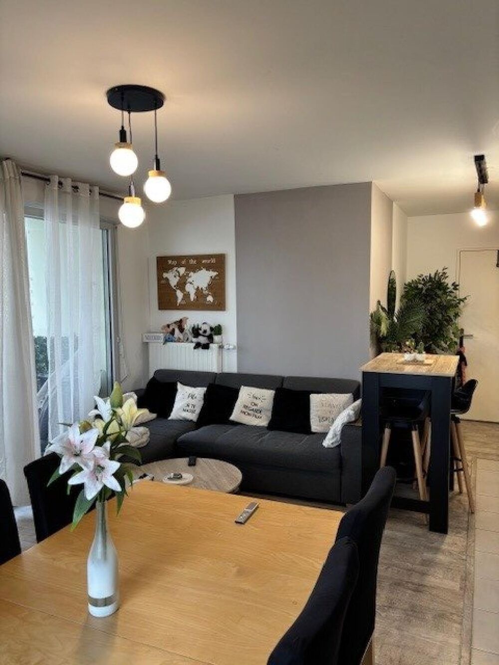 T4 moderne avec balcon et double parking