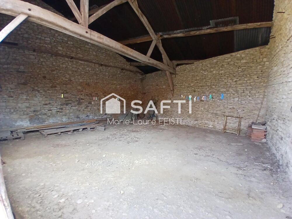 Vente Maison Maison de plain-pied avec dépendances Chemille-sur-indrois