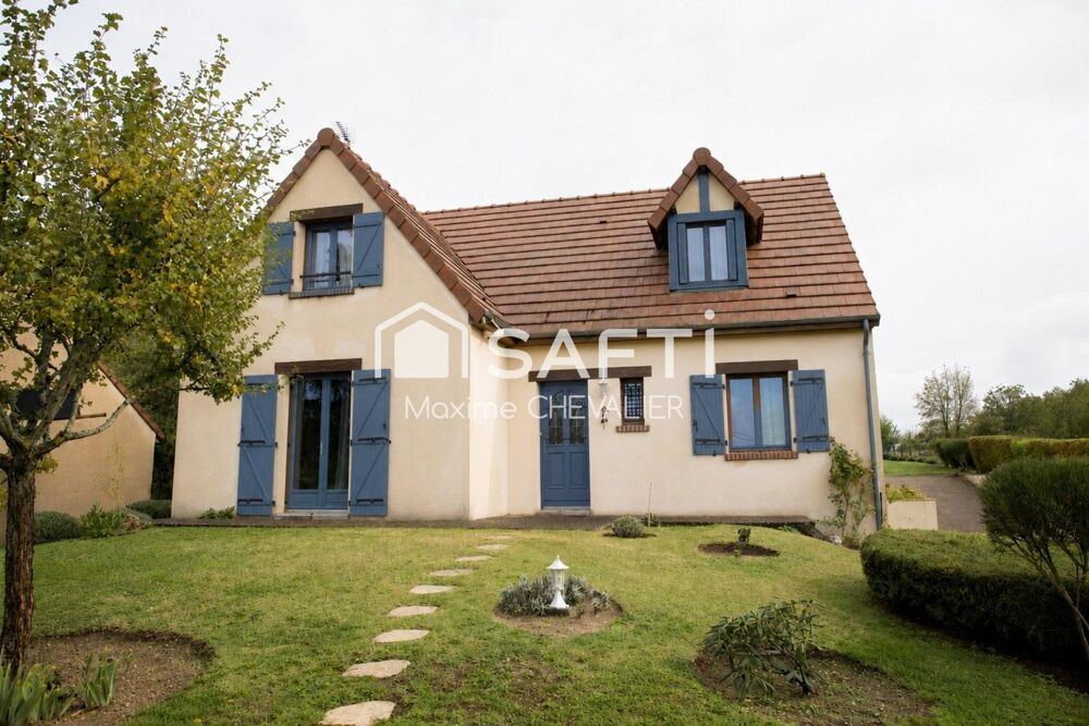Vente Maison Belle maison familiale de 140 m² avec sous-sol complet et jardin Chateaumeillant