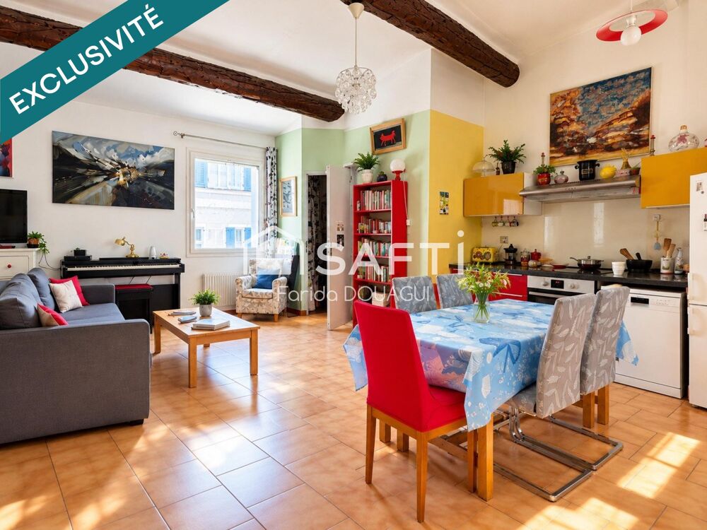 Vente Appartement Grand T2 - 3ème et Dernier étage sans ascenseur - 50m du Vieux Port - Balcon Marseille 1