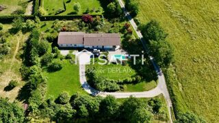  Maison  vendre 10 pices 210 m