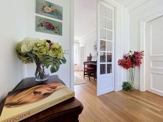  Maison à vendre 8 pièces 299 m²