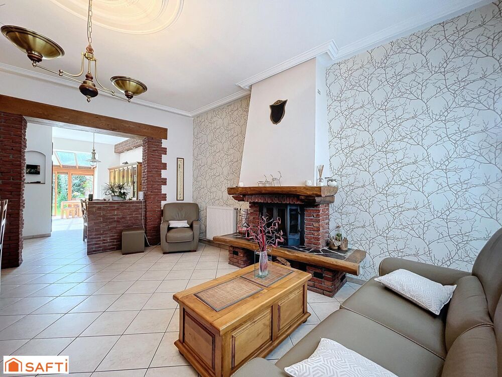 Vente Maison À VENDRE – Maison de caractère individuelle – Curgies avec garage et dépendance Curgies