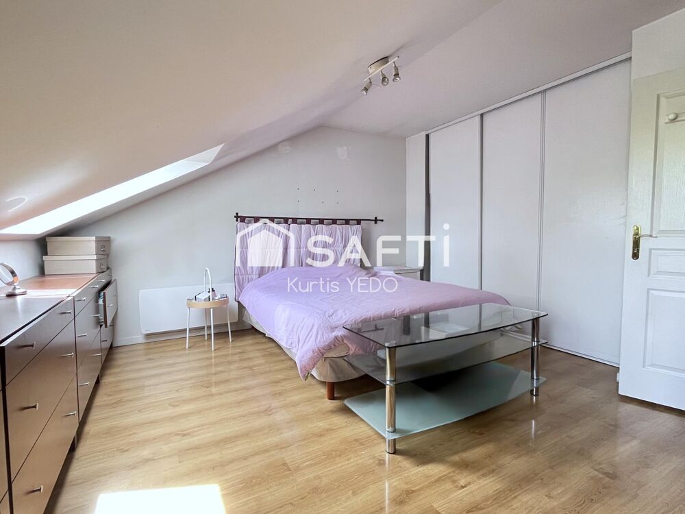 Duplex lumineux avec terrasse box et parking