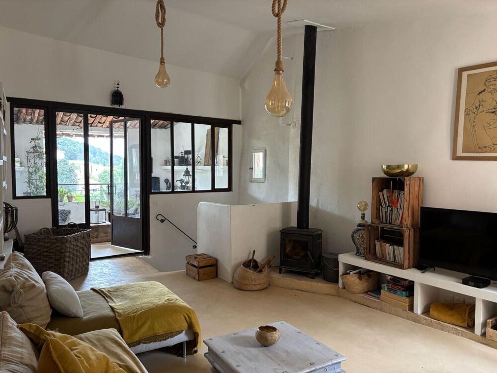 Vente Maison Maison de village de 127m² sur 4 niveaux avec terrasse Cotignac