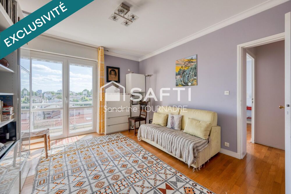 T4 Spacieux, lumineux, dernier étage avec balcon, vue dégagée, garage