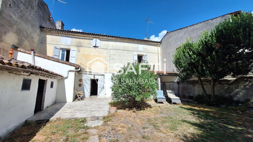 Vente Maison Maison de charme avec jardin et dépendances Cognac