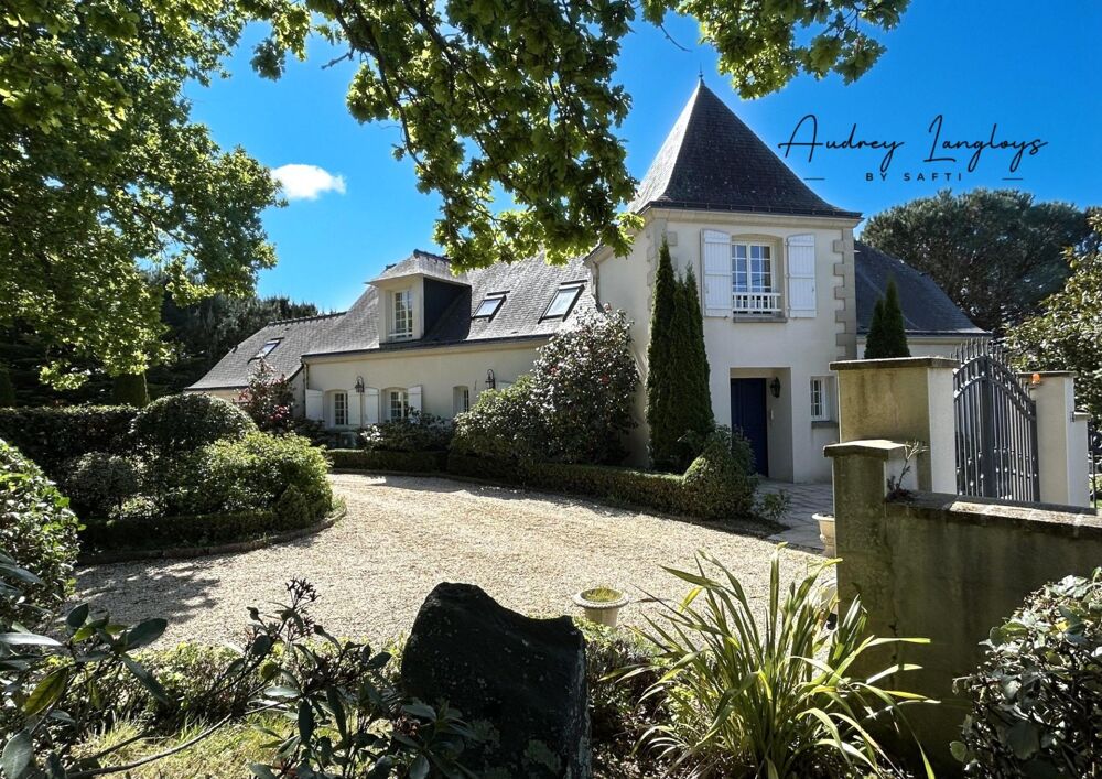Villa d' architecte avec piscine