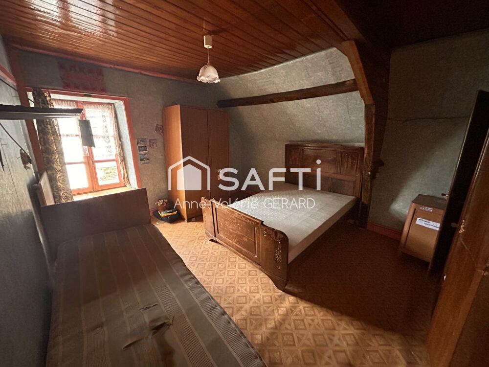 Vente Maison Maison de bourg ,128 m² avec garage et courette Fougerolles-du-plessis