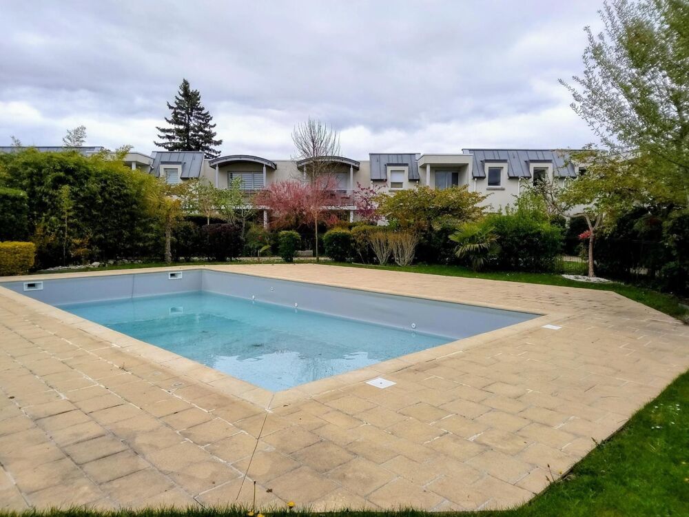 Vente Appartement Appartement avec grand balcon et piscine Tours